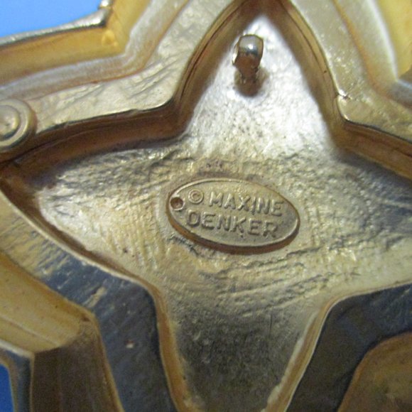 *Vintage Maxine Denker Modernist Golden Pendant - Picture 6 of 6